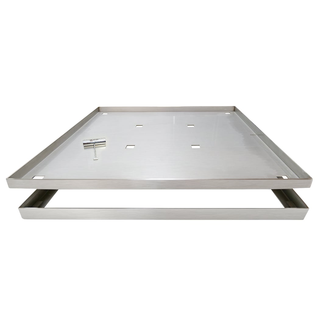 HIDE stainless steel 656mm Manhole Cover hardware stack.